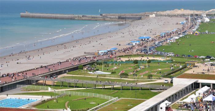 Le Select Studio Apartment Dieppe Luaran gambar